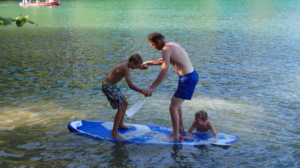 Bike, Slackline, Longboard und jetzt auch das aufblasbare SUP, immer dabei.