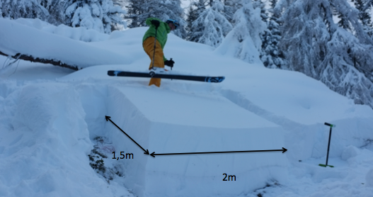 Walter auf dem Rutschblock