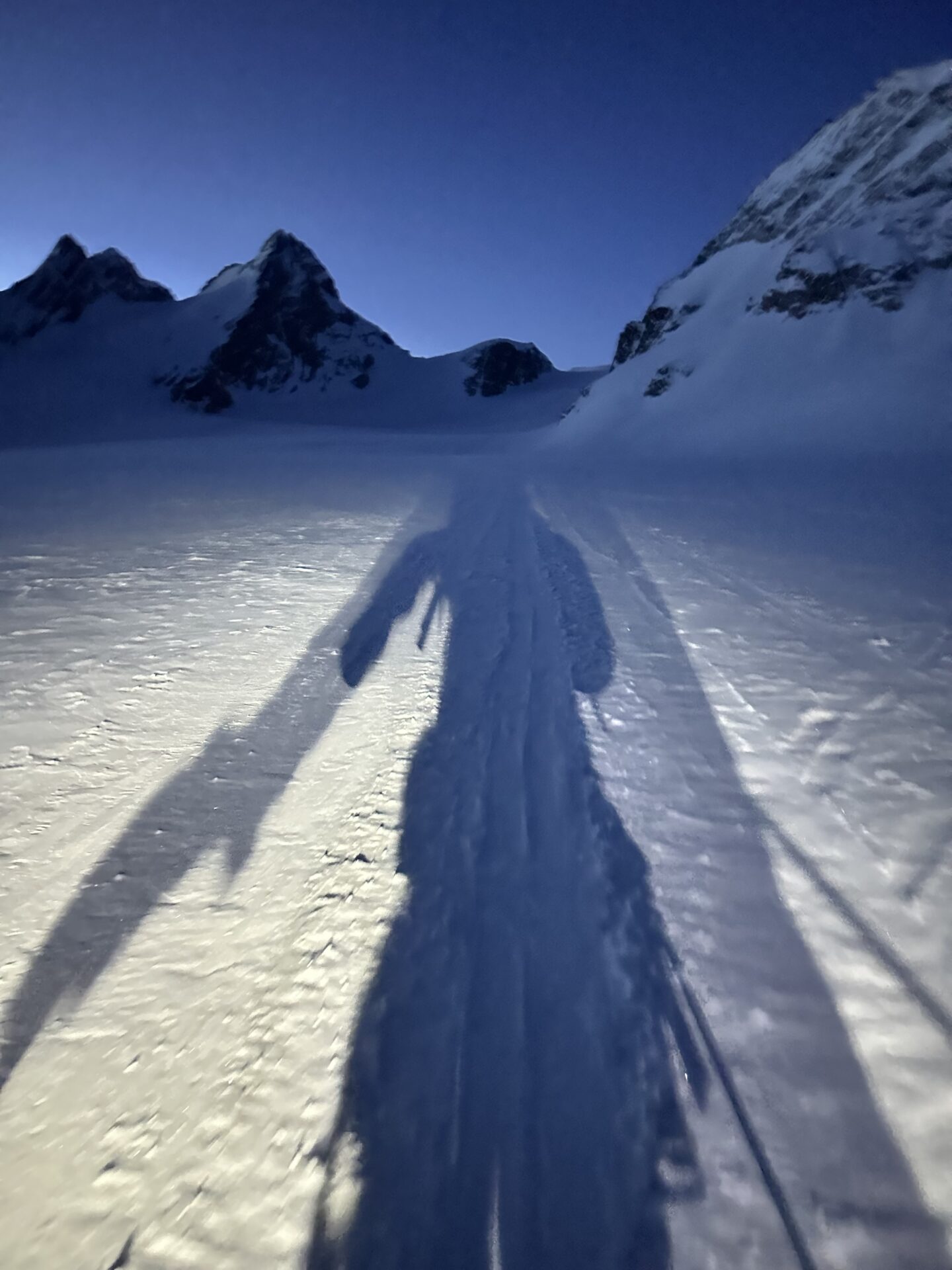 Früher Aufbruch im Wallis